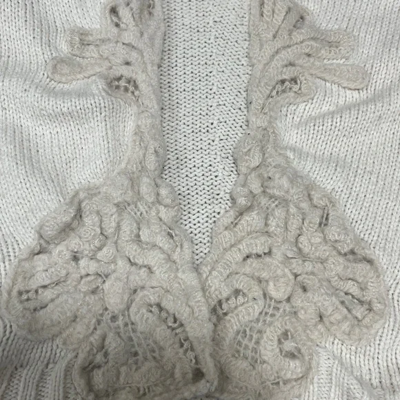 Anthropologie Cream Women's Sweater - Picture 4 of 5